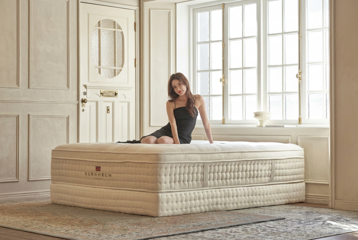 The Kensington
<br><em>collection</em>